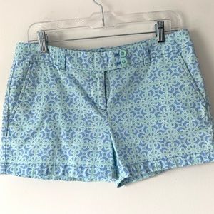 Vineyard vines shorts size 4